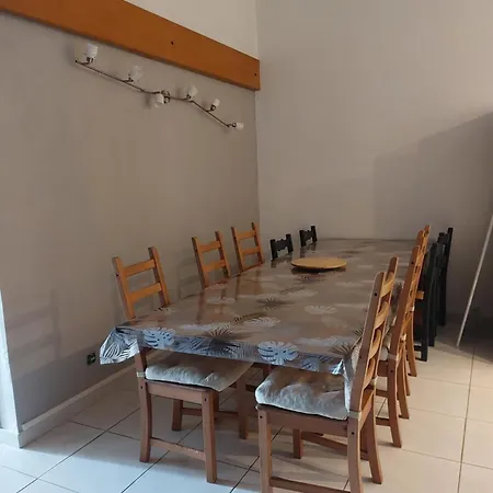 Maison 300 M De La 8pers A * Vias